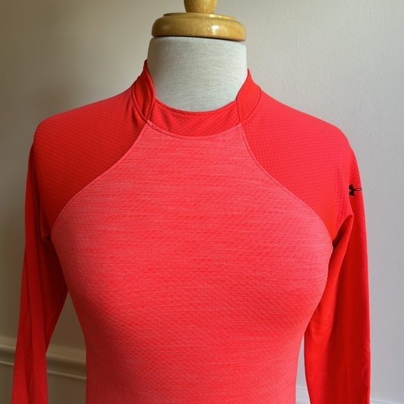 Under Armour Coldgear Reactor Long Sleeve Athletic Running Top Size XS EUC - Picture 2 of 7